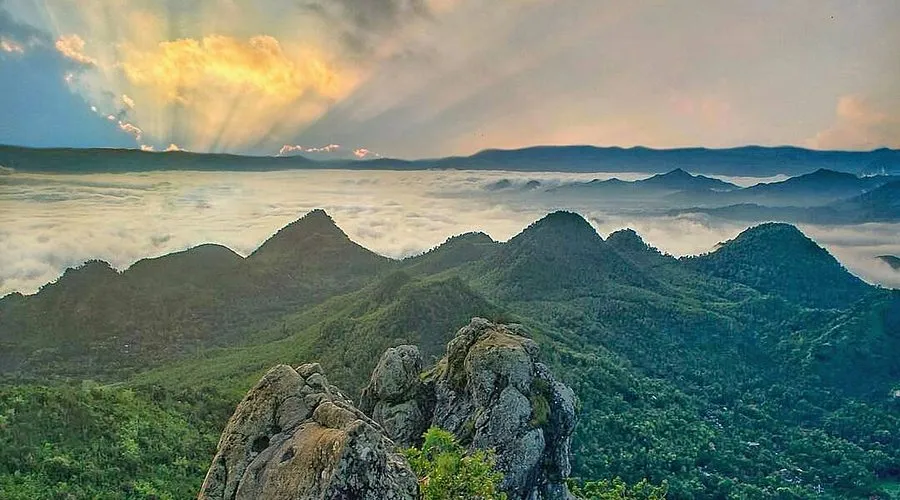 Illikkal Kallu peak